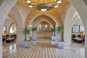 Sala de estar en el lobby