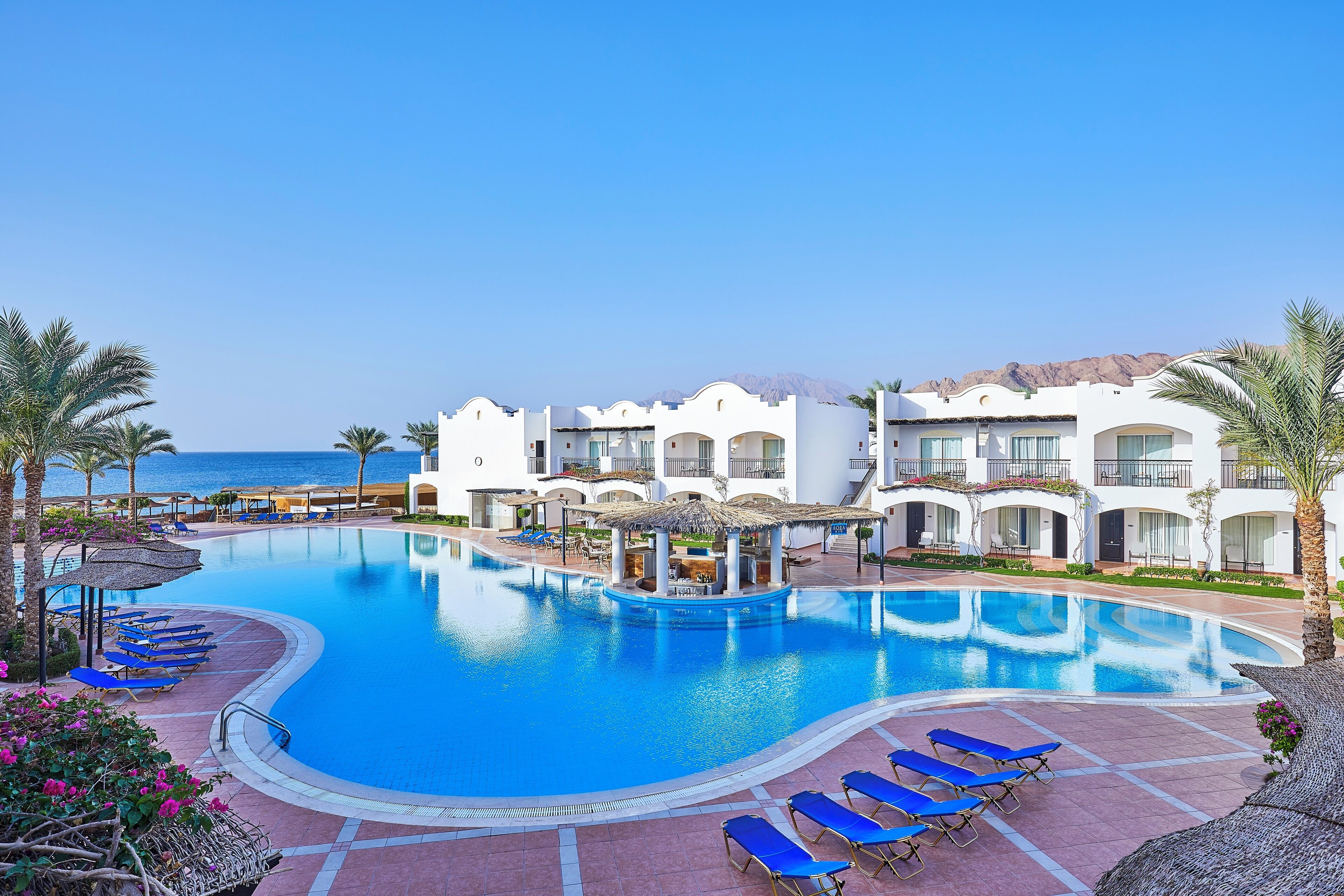 Outdoor pool, pool umbrellas