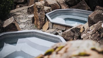Superior Double or Twin Room with Hot Tub Access | Outdoor spa tub