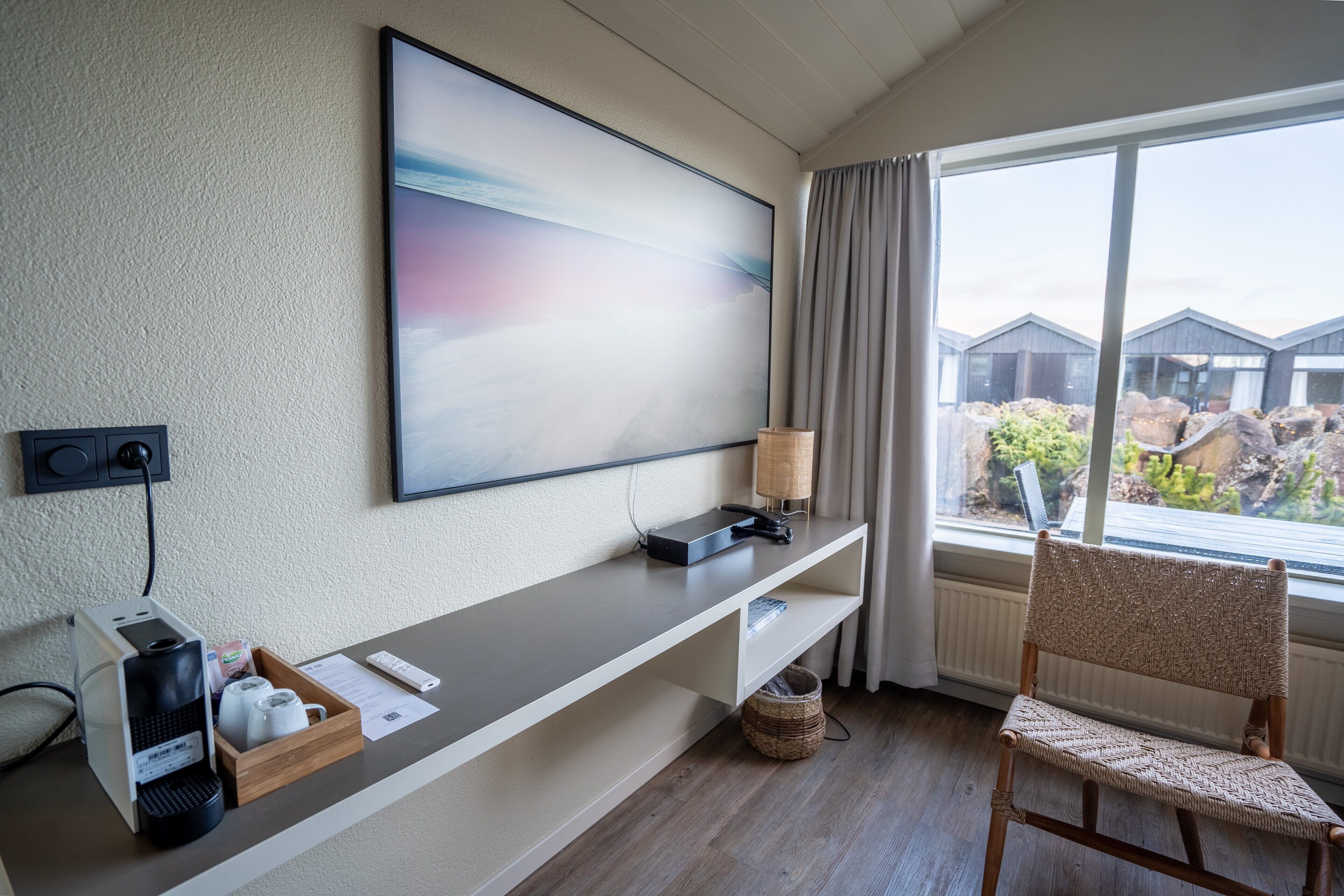 superior double or twin room with hot tub access | television