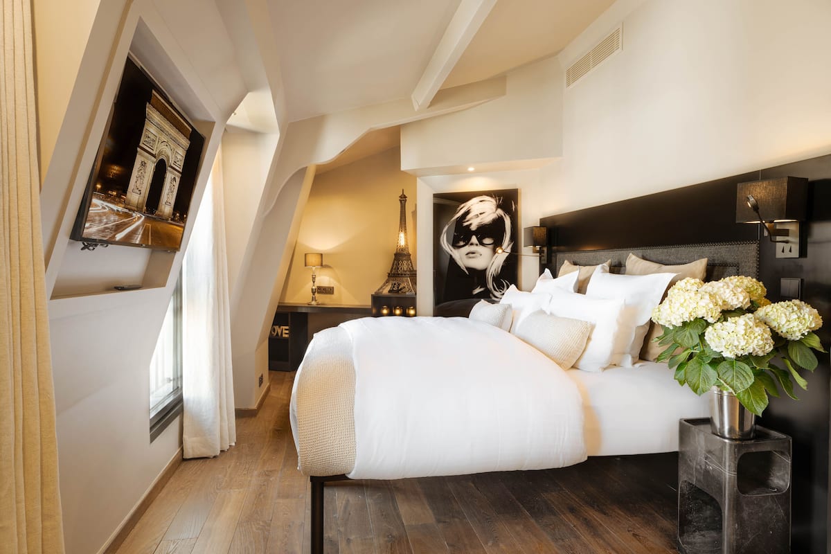 Top floor Room with Hammam | Premium bedding, down duvets, pillow-top beds, minibar