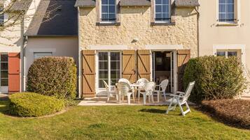 House 6 people - 2 bedrooms - Fireplace- Terrace | Terrace/patio
