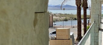 Sway Hotel Lake Havasu