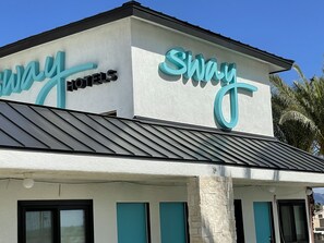 Exterior - Sway Hotel Lake Havasu (Lake Havasu City)