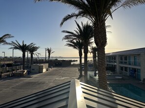 Individuell dekoriert, individuell eingerichtet, Bügeleisen/Bügelbrett