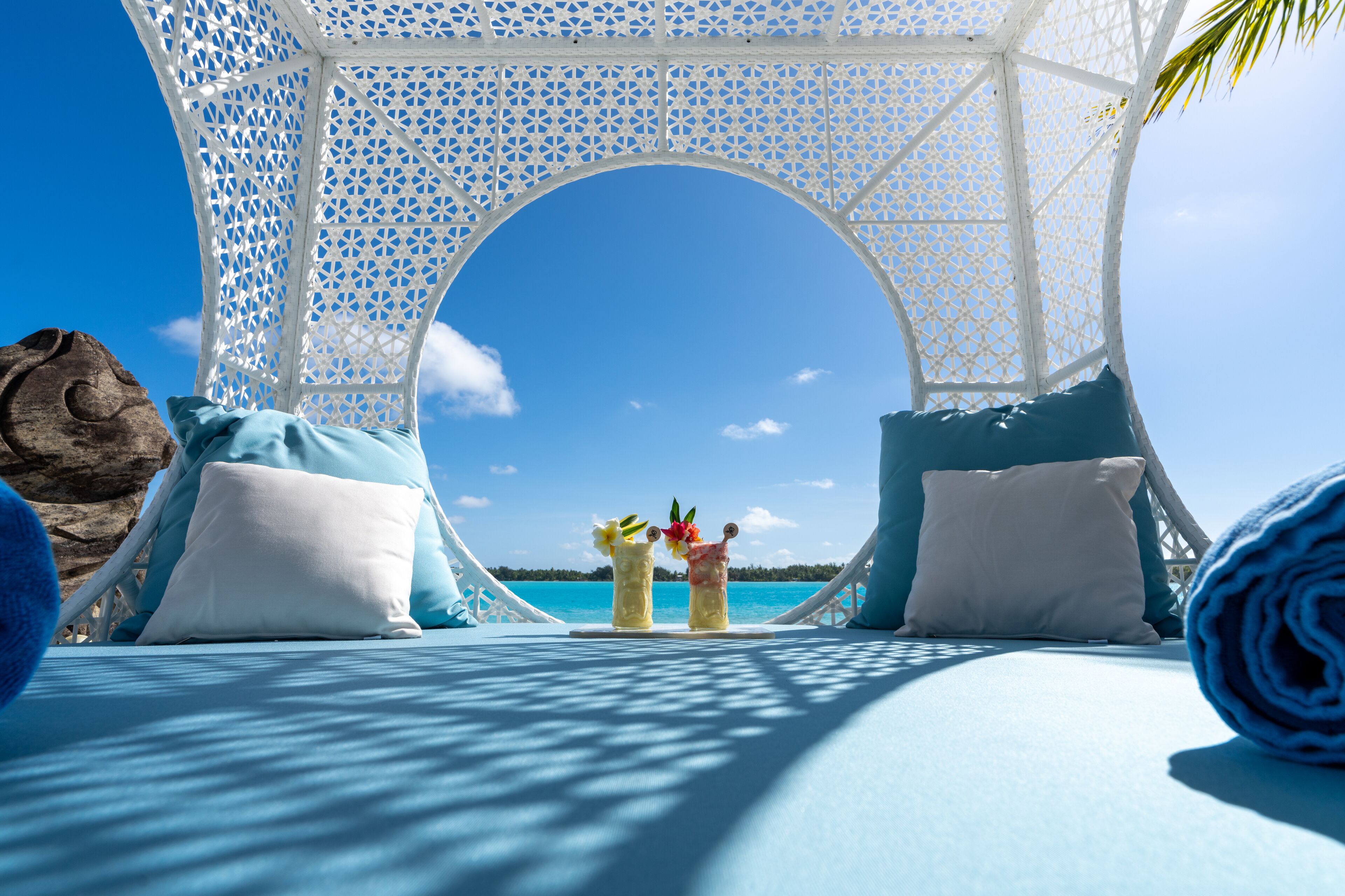 private beach, white sand, sun-loungers, beach umbrellas