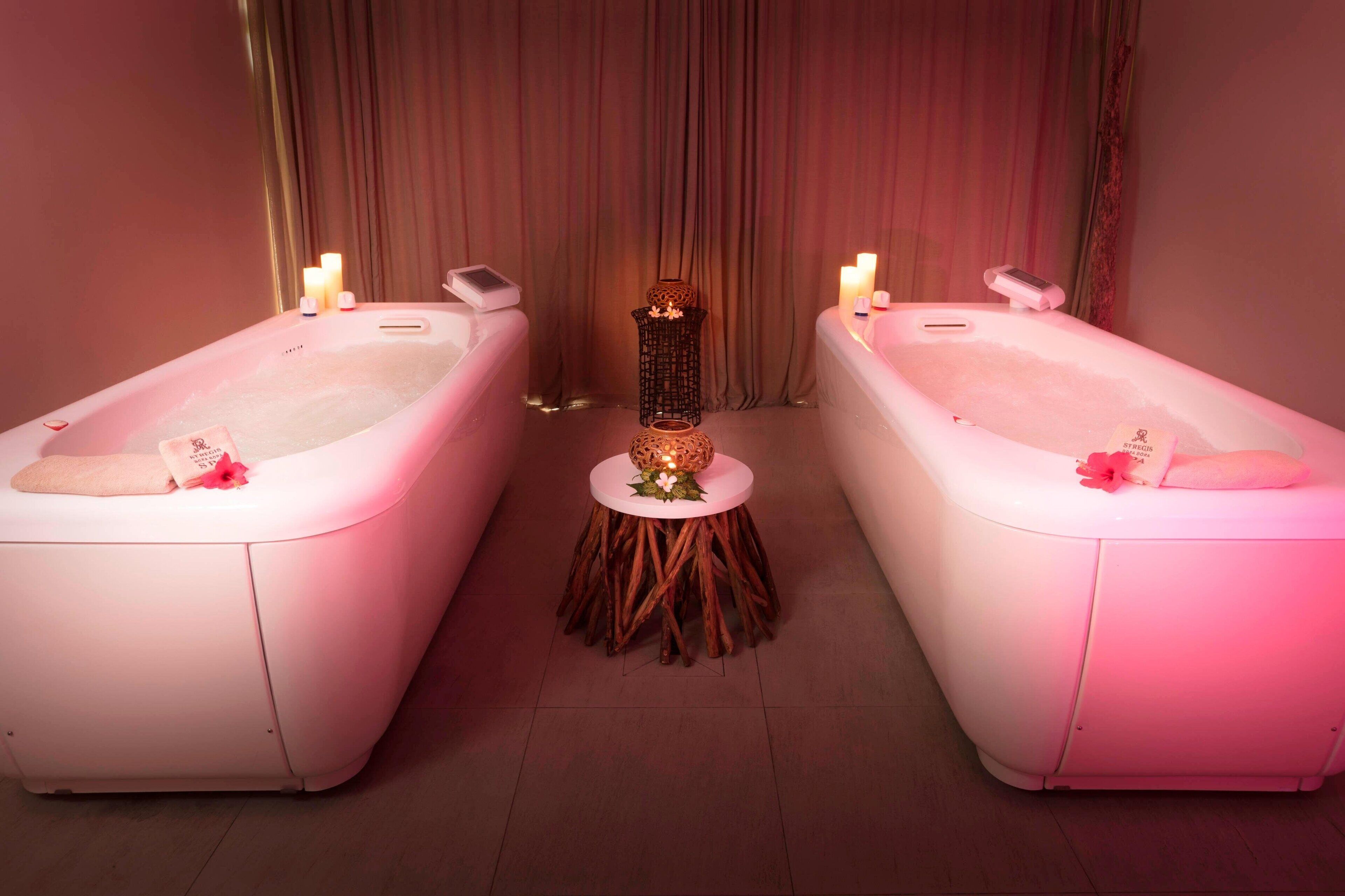 couples treatment room(s), sauna, hot tub, steam room