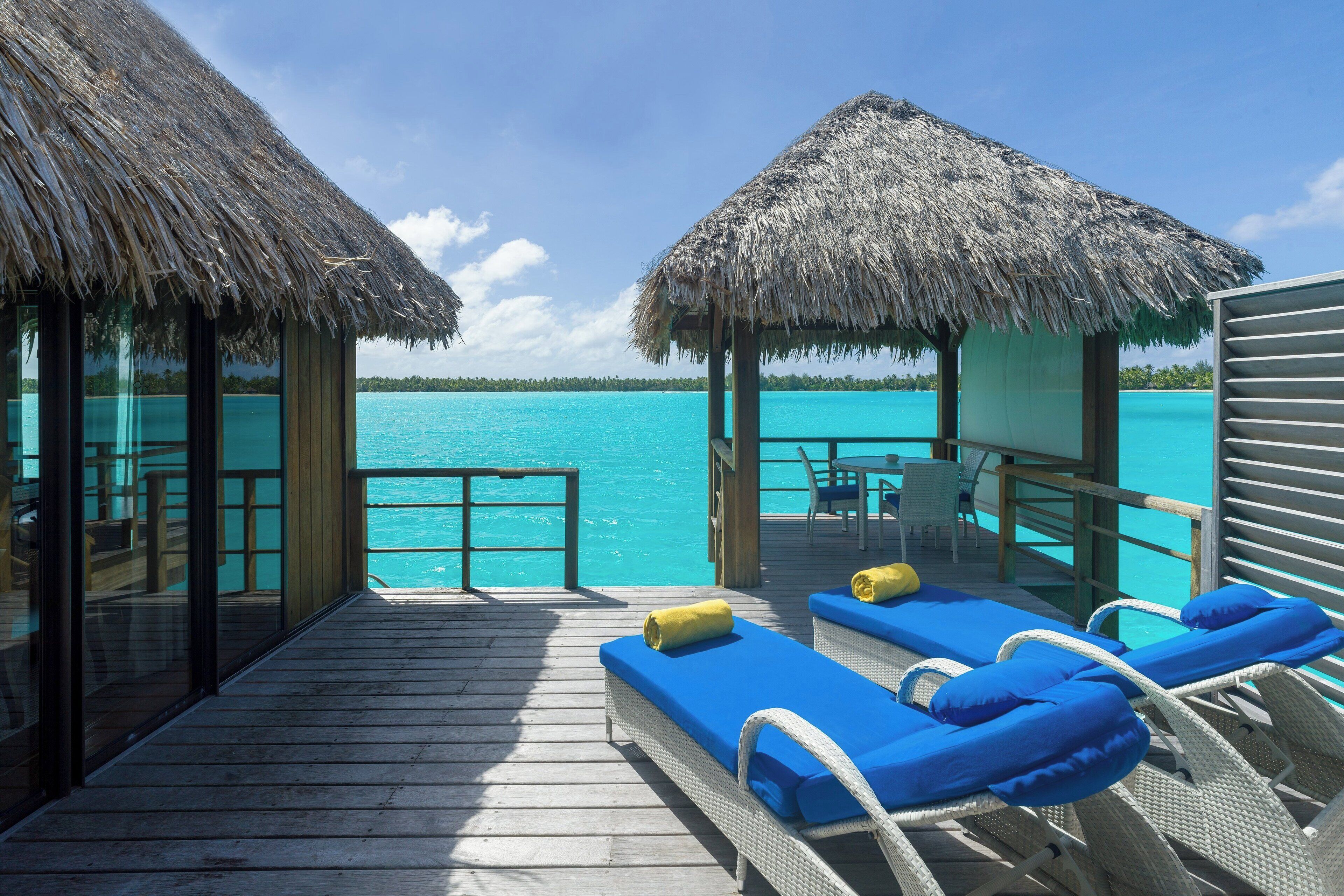superior villa, 1 king bed, lagoon view, overwater | property amenity