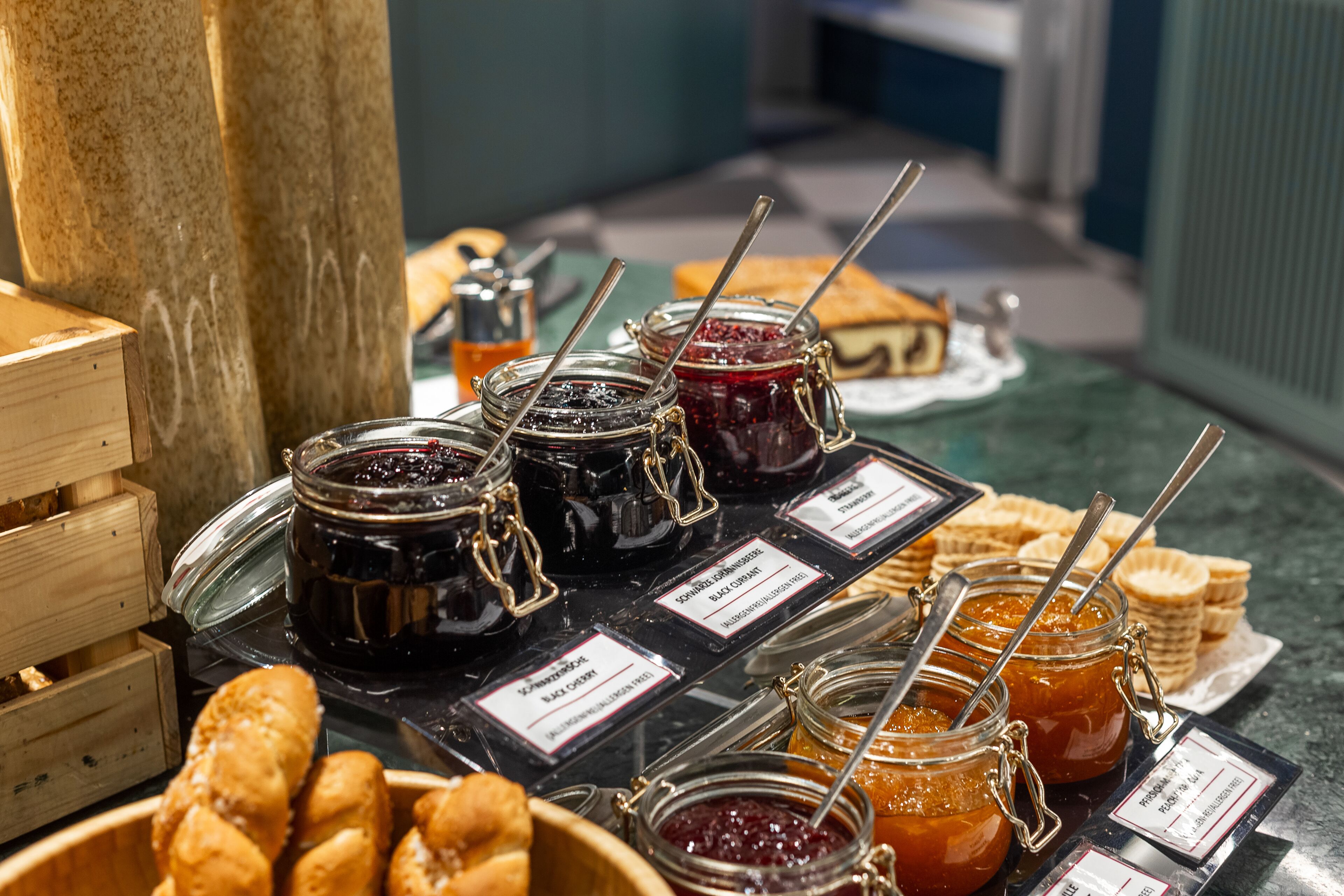 daily buffet breakfast (eur 18 per person)