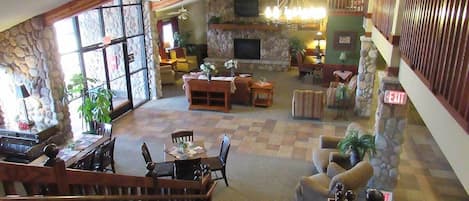 Lobby lounge