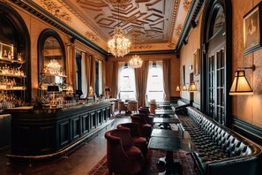 Bar (on property) - The Merchant Hotel (Belfast)