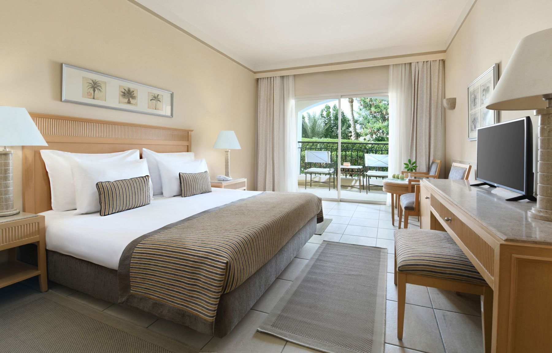 1 bedroom, Egyptian cotton sheets, premium bedding, pillow-top beds