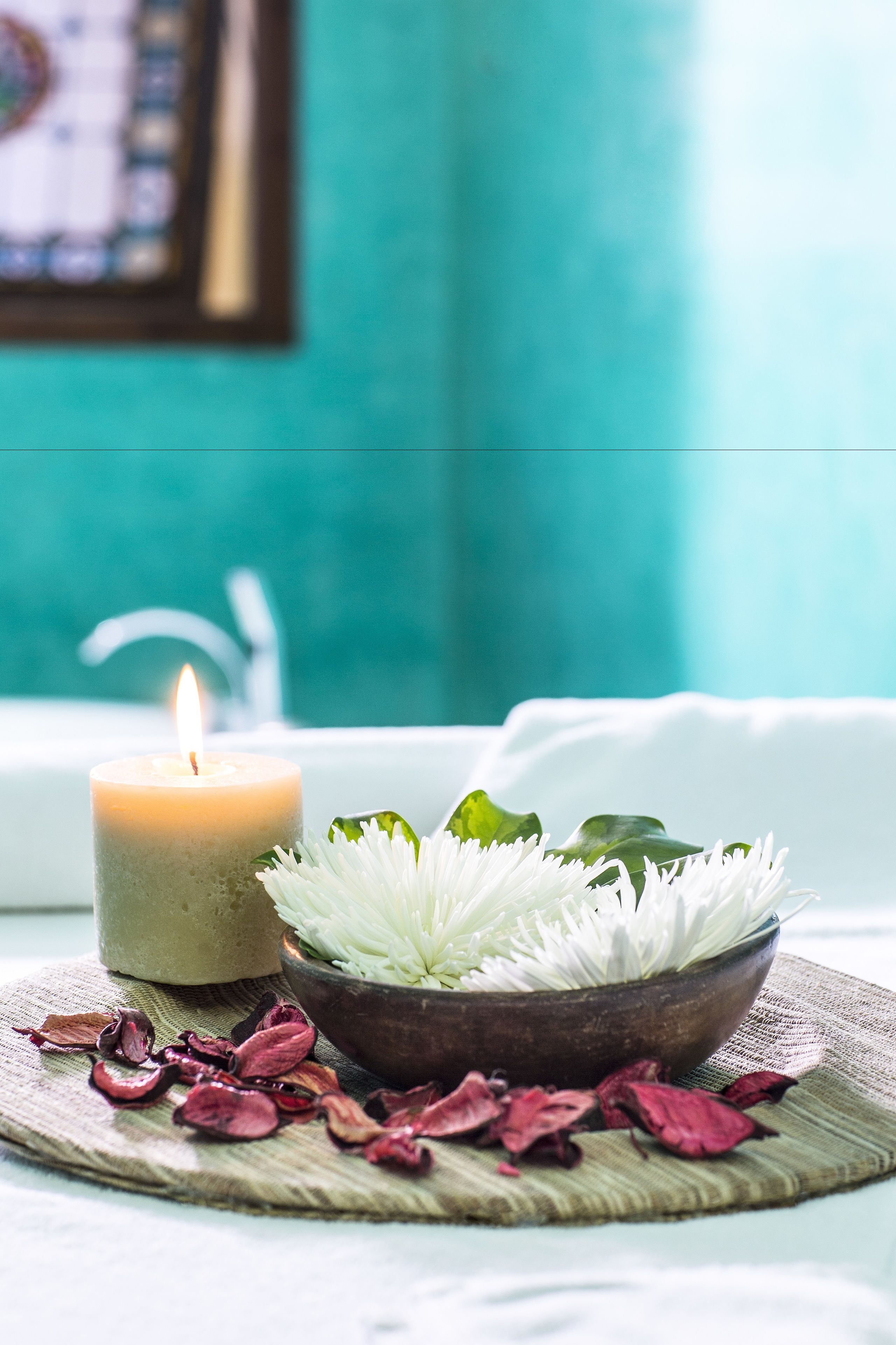 sauna, steam room, body treatments, hydrotherapy, body wraps