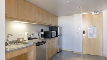 Premium bedding, pillow-top beds, in-room safe, desk