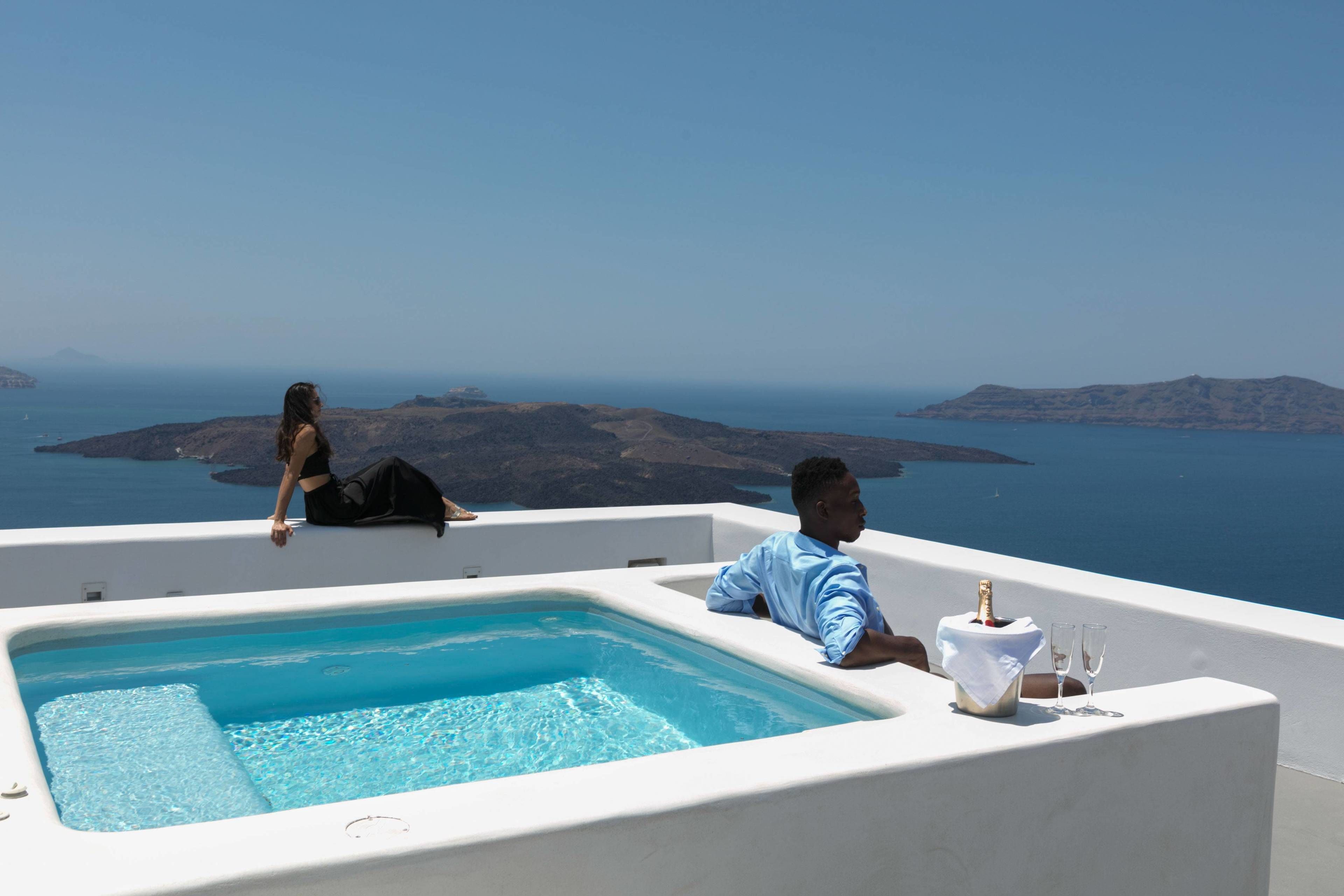 villa (la vida breve) outdoor hot tub panoramic caldera view | terrace/patio