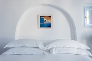 Suite, Sea View (Carmen) | Premium bedding, minibar, in-room safe, blackout drapes - Aria Suites (Santorini)