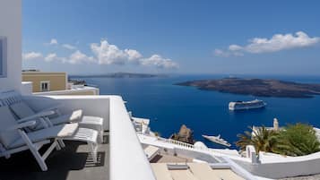 Suite (Rigoletto) Caldera View | Terrace/patio