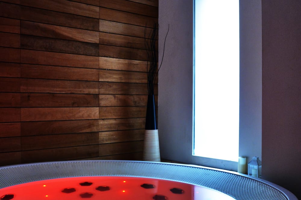 Hotel Touring Wellness & Beauty