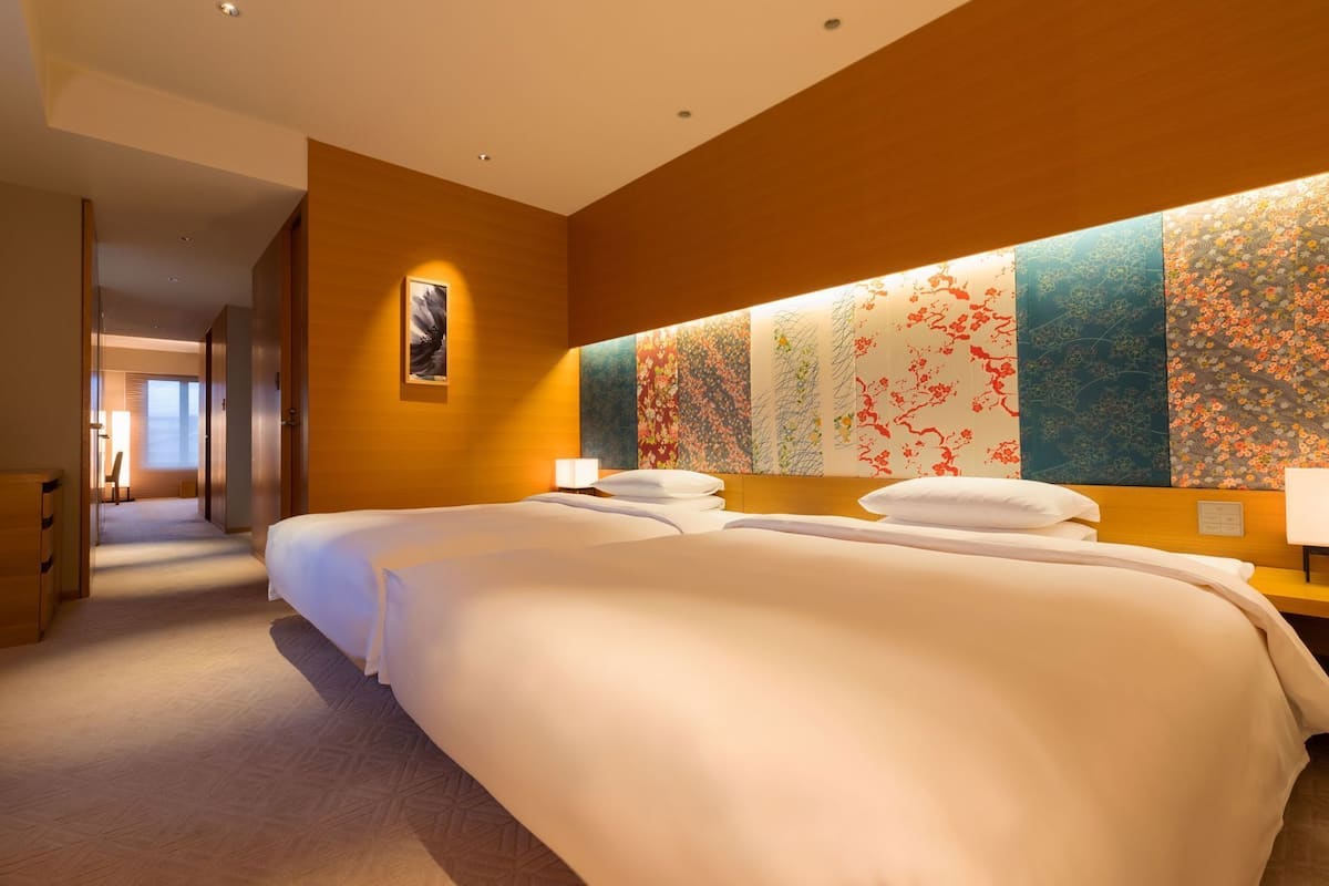 Minibar, in-room safe, desk, blackout curtains