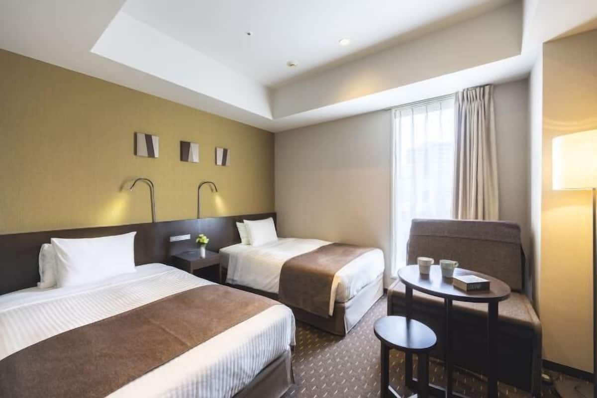 Down duvets, blackout curtains, free WiFi, bed sheets