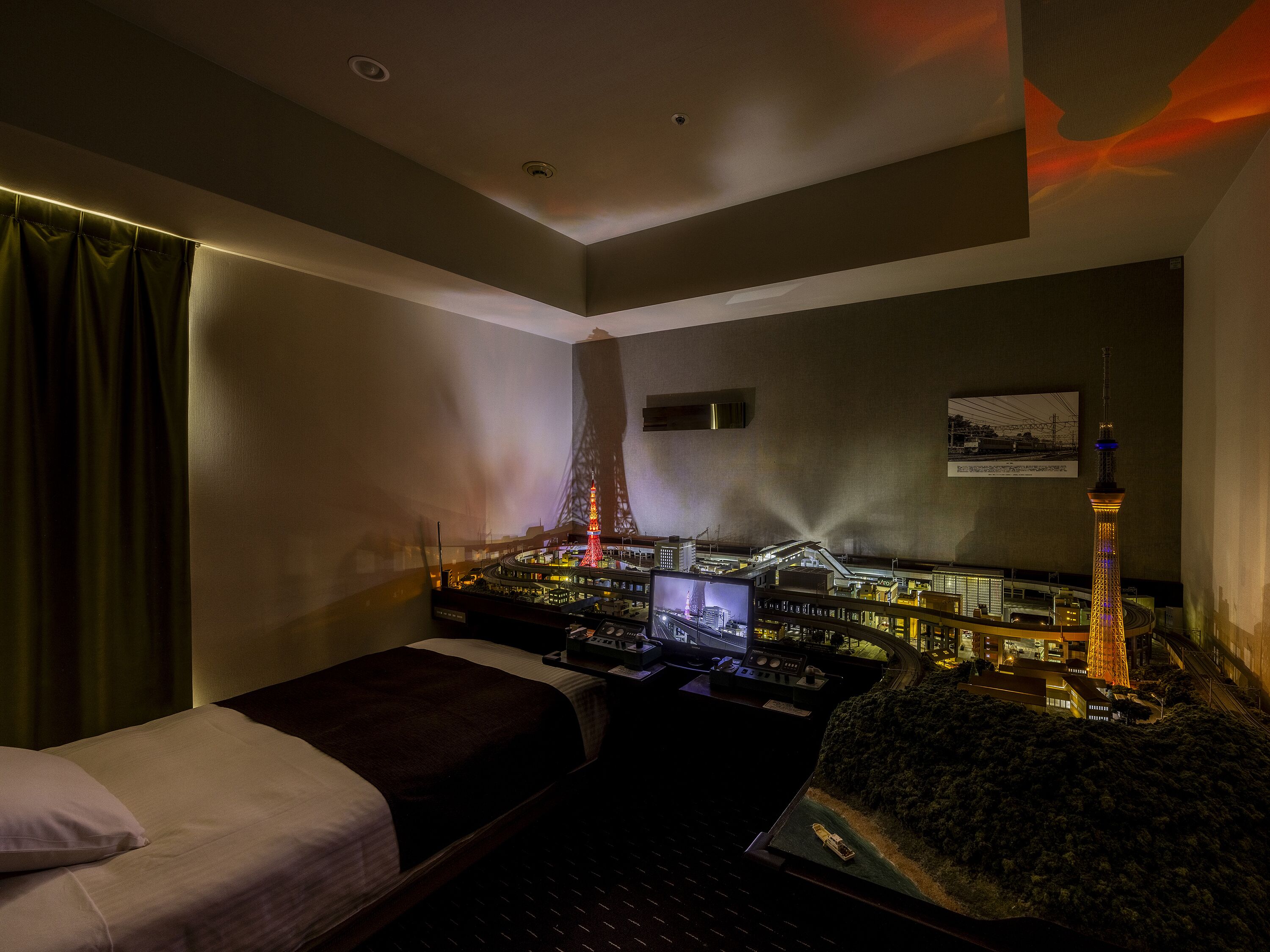 train room kuhane1304  (concept room) non smoking | 1 bedroom, blackout curtains, free wifi, bed sheets