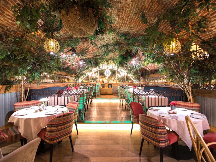 Morgenmadsbuffet hver dag (23 EUR pr. person)