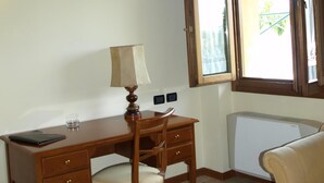 Room - Hotel Fondo Catena (Ferrara)