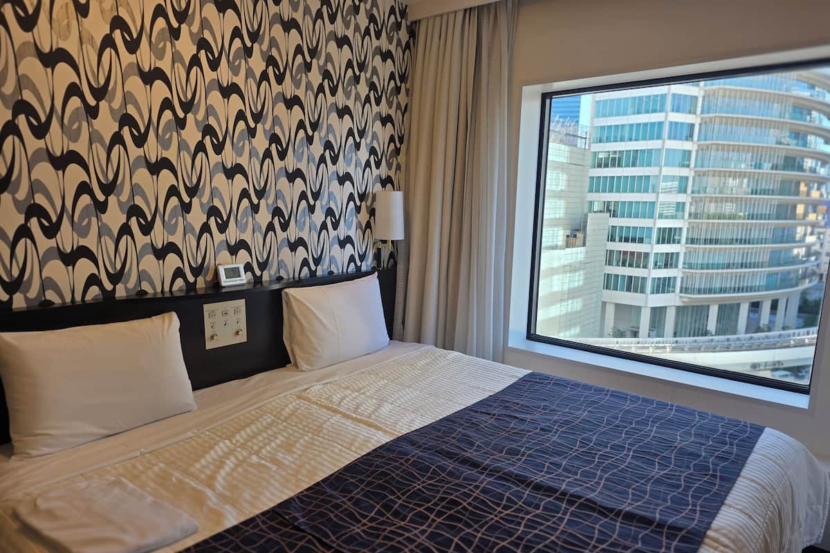 Deluxe Single Room, Non Smoking, City View | Premium bedding, desk, laptop workspace, blackout drapes