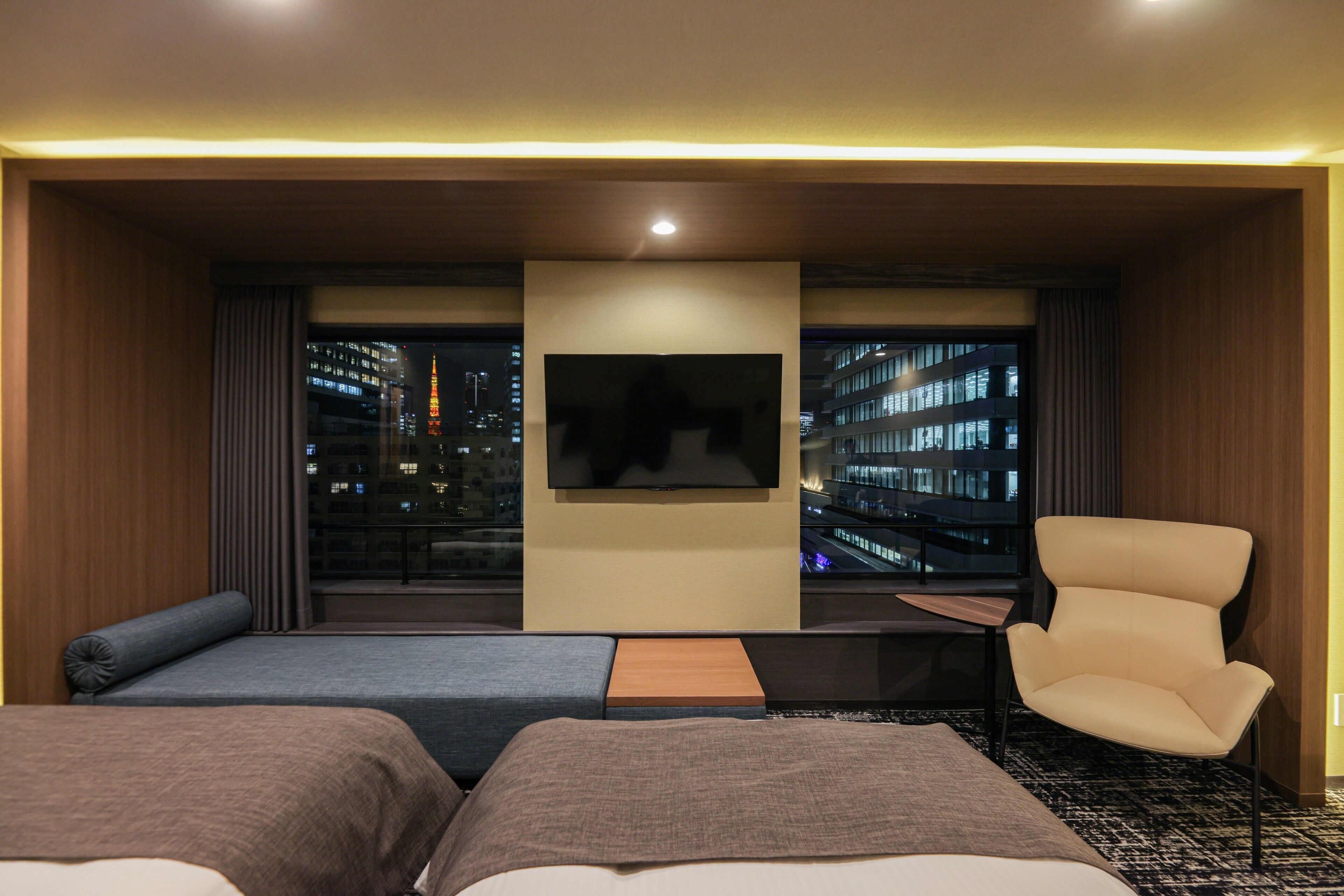 Ropa de cama de alta calidad y escritorio 