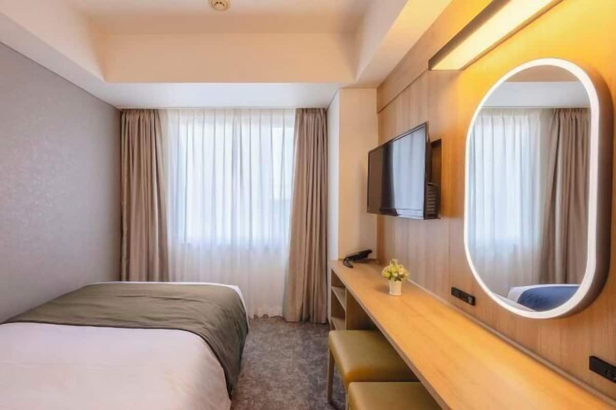 Ropa de cama de alta calidad, edredón, escritorio y cortinas blackout