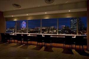 Breakfast, lunch and dinner served