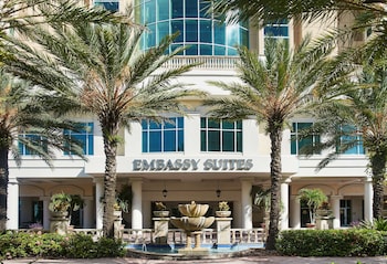Hotel Exterior at Embassy Suites by Hilton Tampa Downtown Convention Center