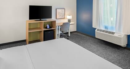 Spark by Hilton Grand Island