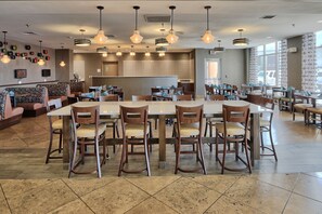 Breakfast and dinner served - Holiday Inn & Suites Albuquerque-North I-25 by IHG (Albuquerque)