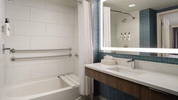 Shower kamar mandi