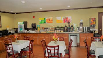 Free daily buffet breakfast