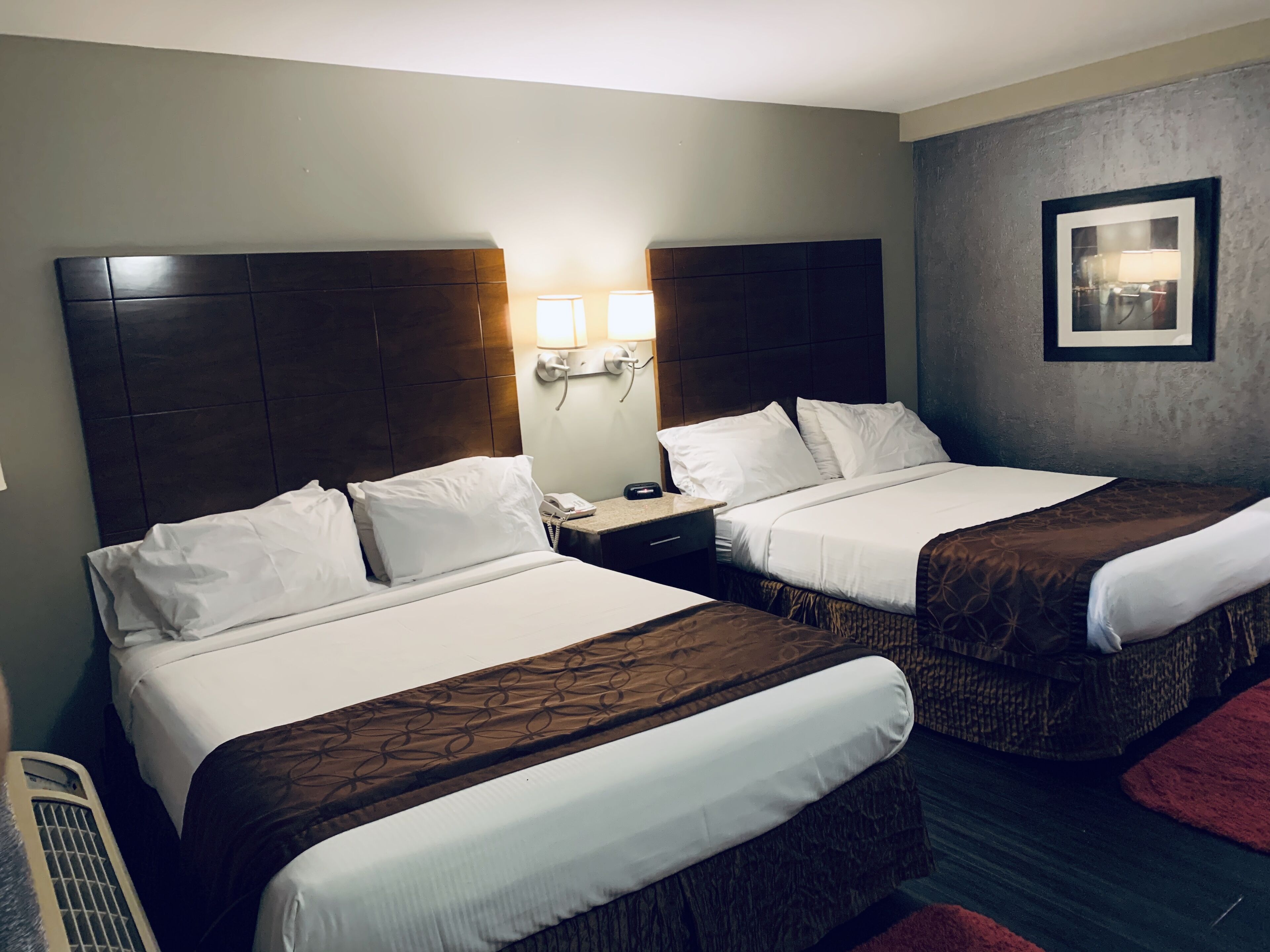 Foto - Ramada by Wyndham Rockville Centre