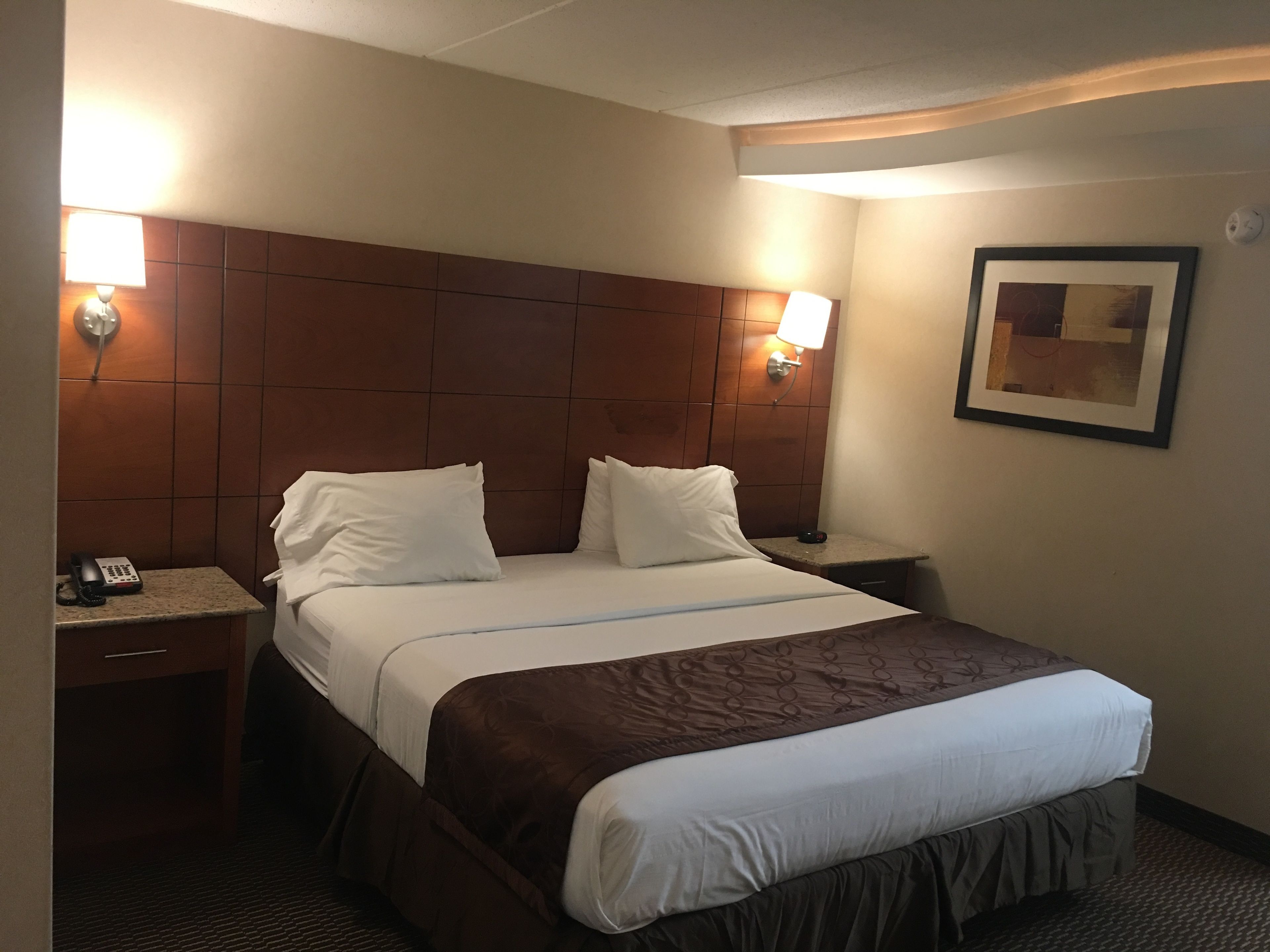 Foto - Ramada by Wyndham Rockville Centre