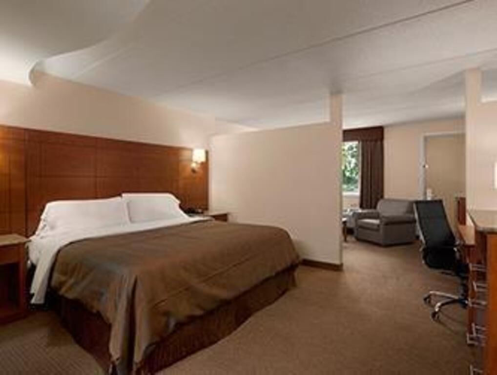 1 sovrum, egyptiska bomullslakan och sängtillbehör av högsta kvalitet