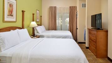 1 bedroom, premium bedding, pillowtop beds, in-room safe