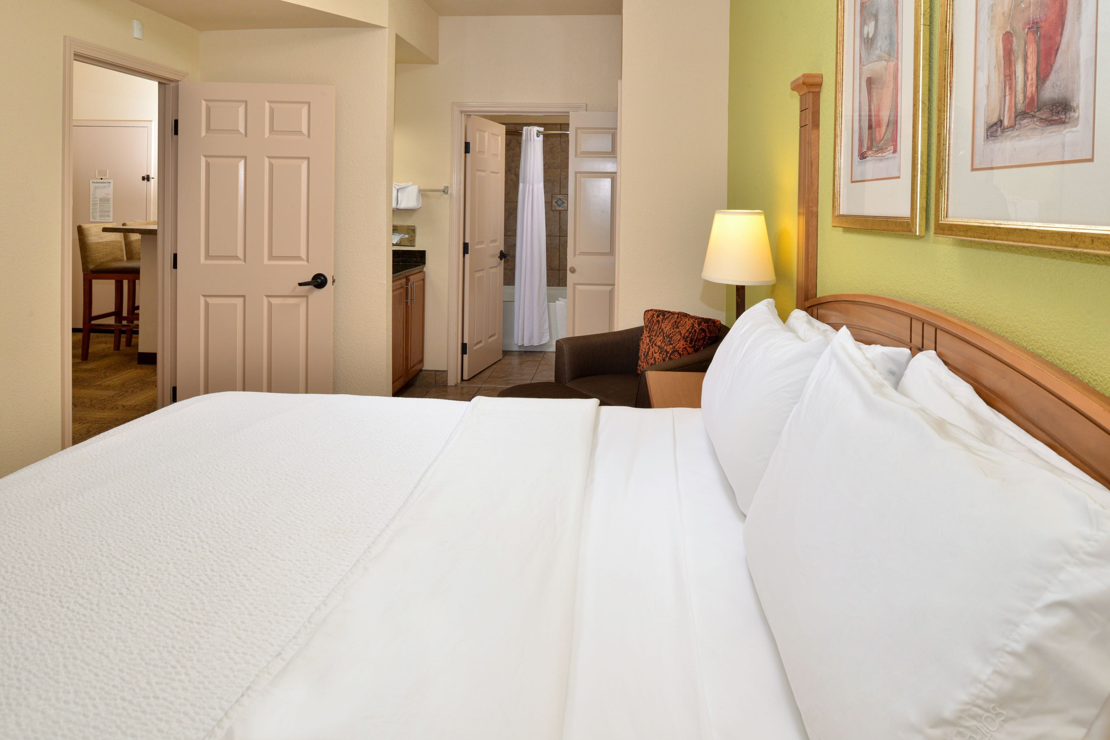 1 bedroom, premium bedding, pillow-top beds, in-room safe