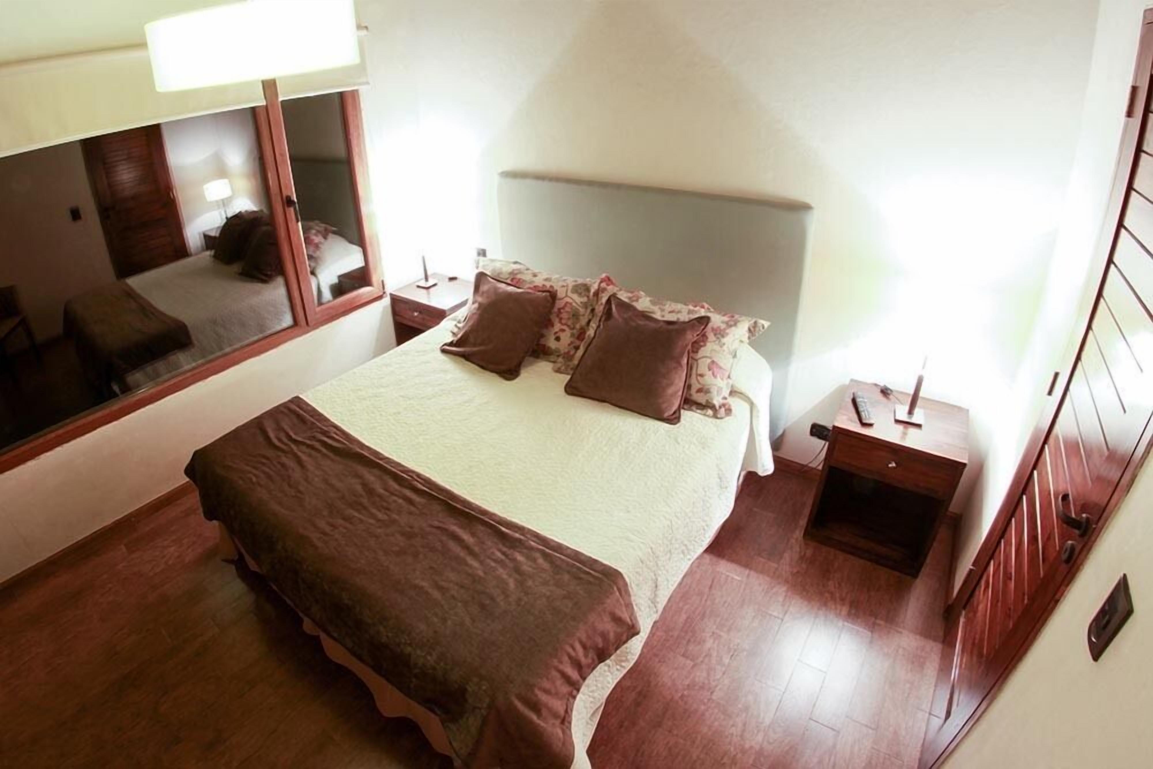 In-room safe, free WiFi