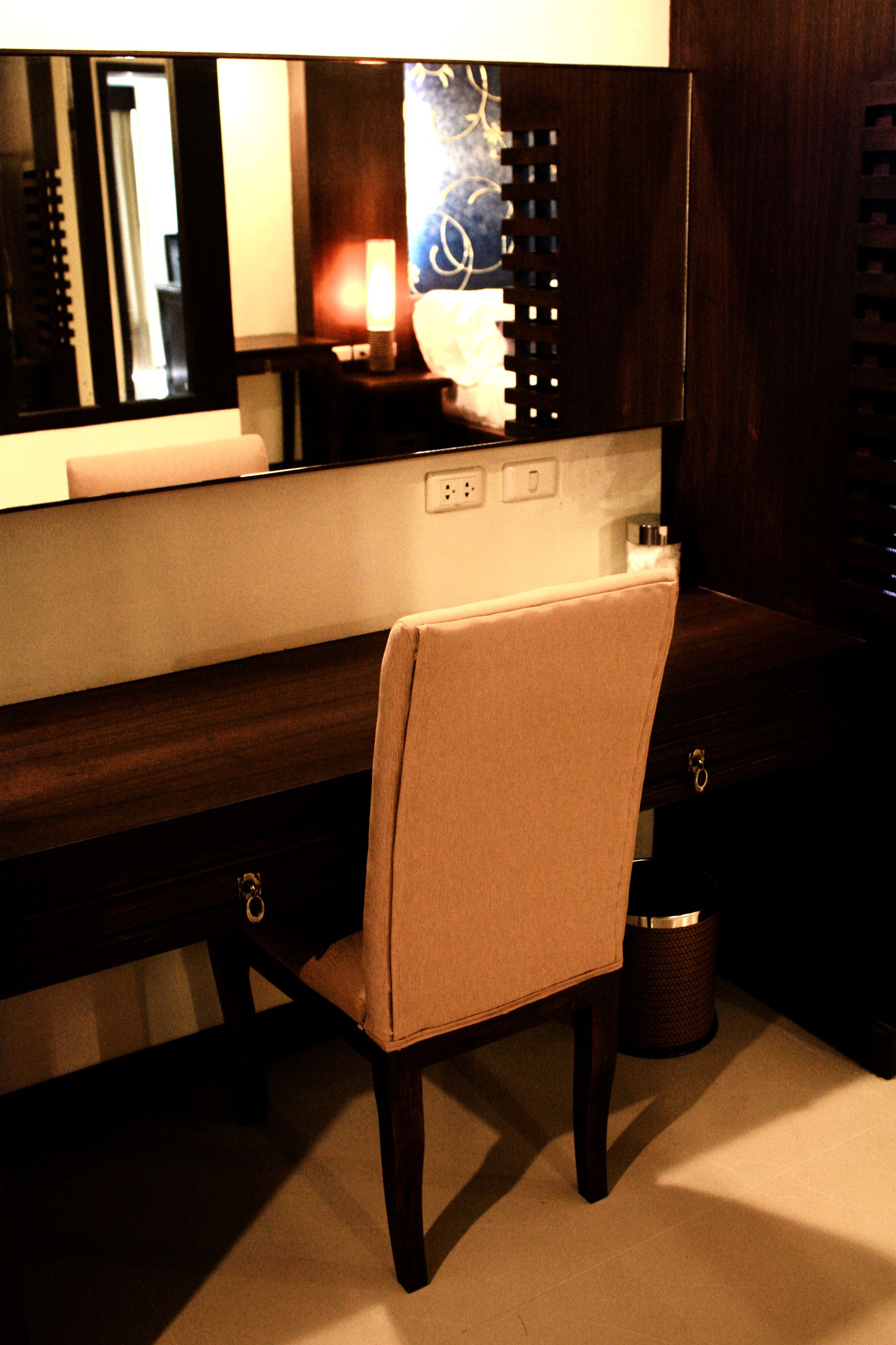 orchid deluxe double or twin room | room amenity