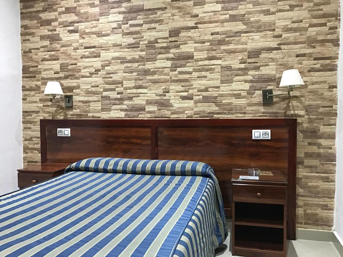 double room | in-room safe, desk, rollaway beds, free wifi