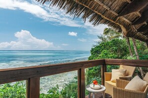 Ocean Front Romance Pavillion | Vue de la chambre