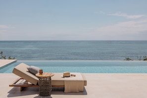 The Level 1 Bedroom Ocean Villa