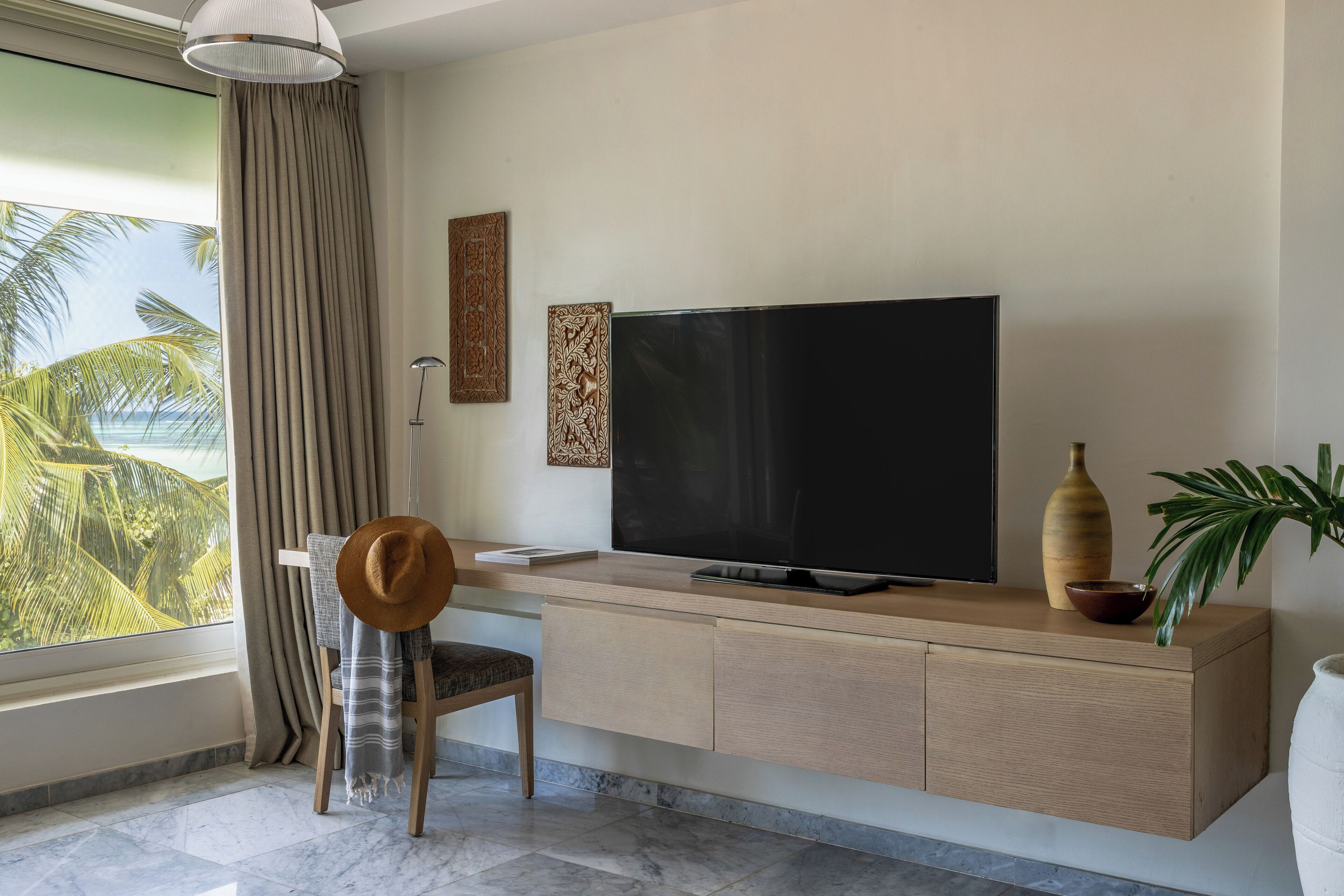 the level beach room | 1 bedroom, hypo-allergenic bedding, minibar, in-room safe