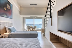 Family Quadruple Room | In-room safe, blackout drapes, soundproofing, bed sheets - Kassandra Bay Resort, Suites & Spa (Skiathos)