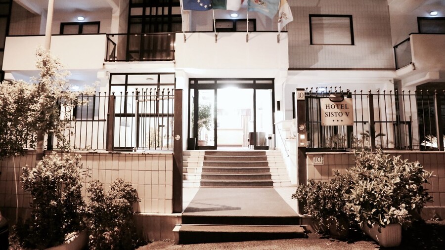 Hotel Sisto V