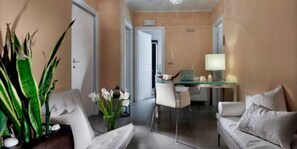 Badstue, boblebad, tyrkisk bad/hamam, kroppsbehandlinger og aromaterapi